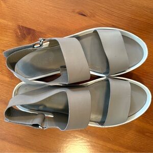 vince brown taupe leather sandal size 8.5